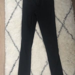Black skinny jeans